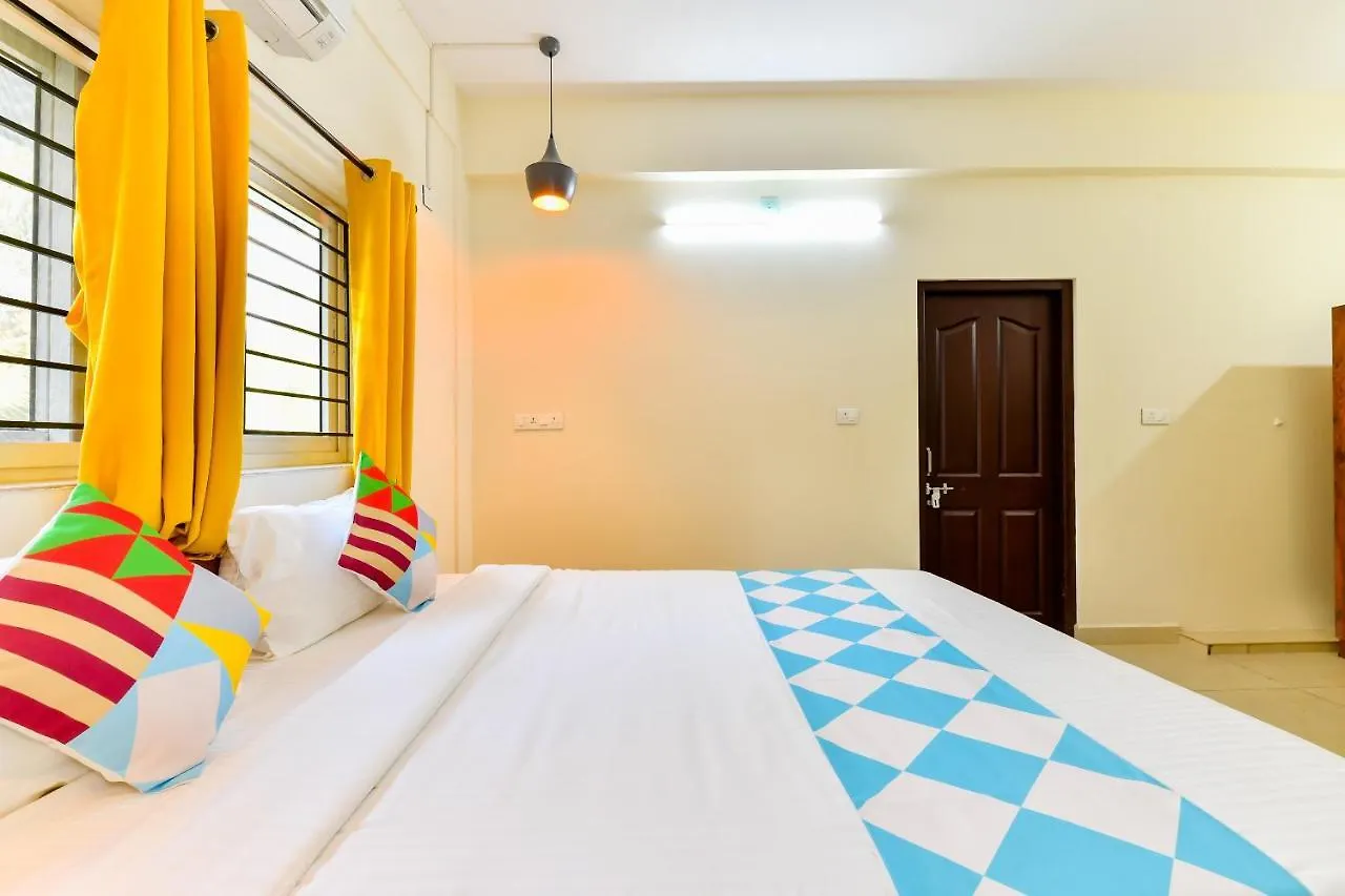 Oyo Home 42026 Classy Stay Iqraa Hospital Kozhikode