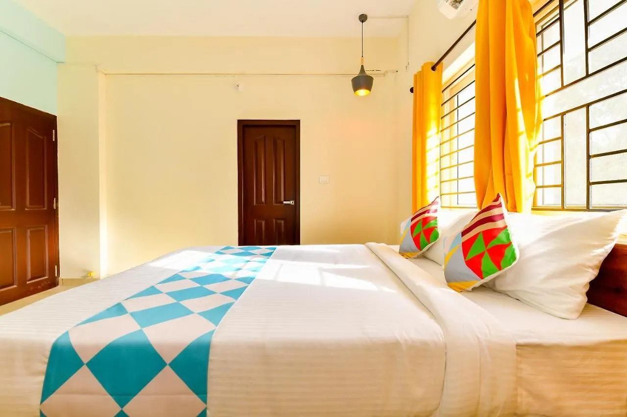 Oyo Home 42026 Classy Stay Iqraa Hospital 3*, Kozhikode Indien